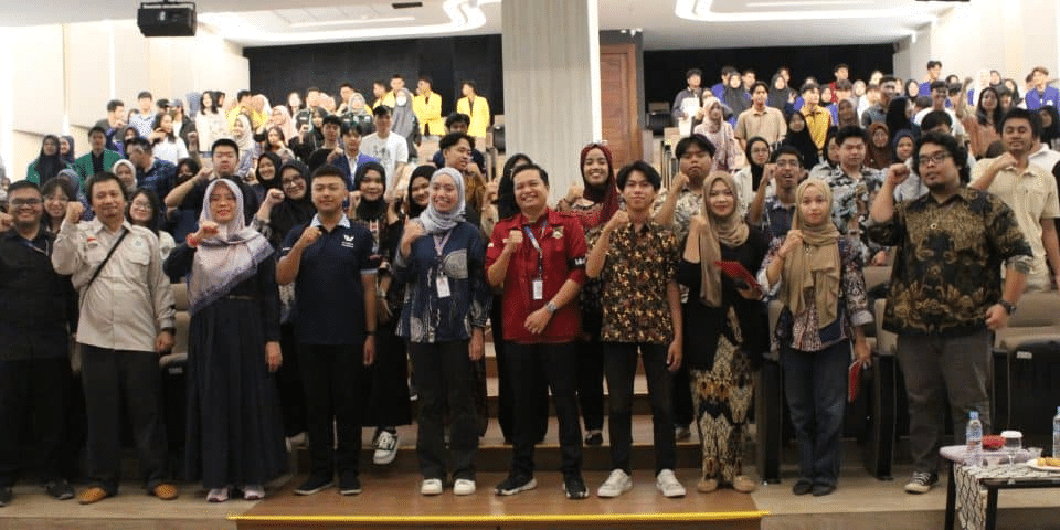 GTIS 4.0: Kolaborasi Kreatif Mahasiswa Sistem Informasi ITEBA Bersama Kampus dan Perusahaan di Batam